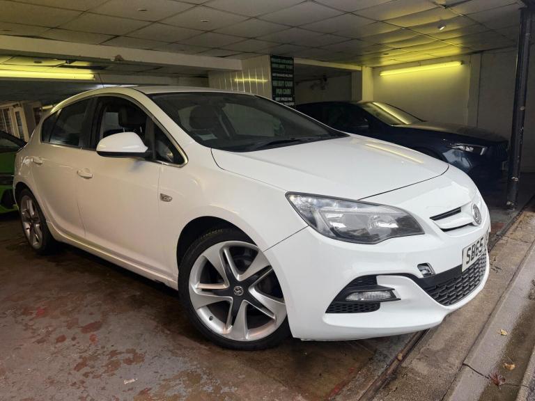 2015 Vauxhall Astra 1.4T 16V Limited Edition 5dr [Leather] HATCHBACK PETROL Manual