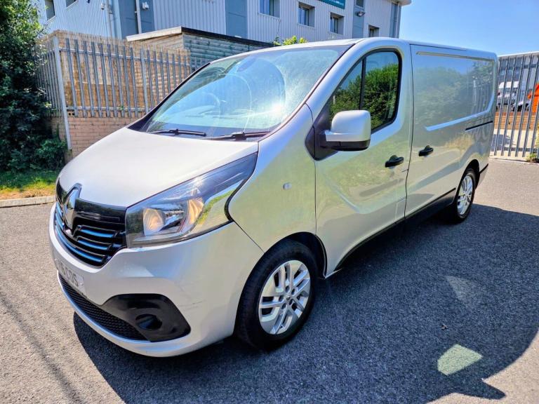 2018 Renault Trafic SL27 ENERGY dCi 125 Sport Nav Van PANEL VAN DIESEL Manual