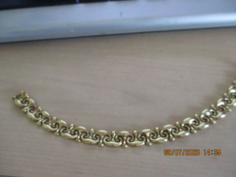 9ct yellow gold bracelet