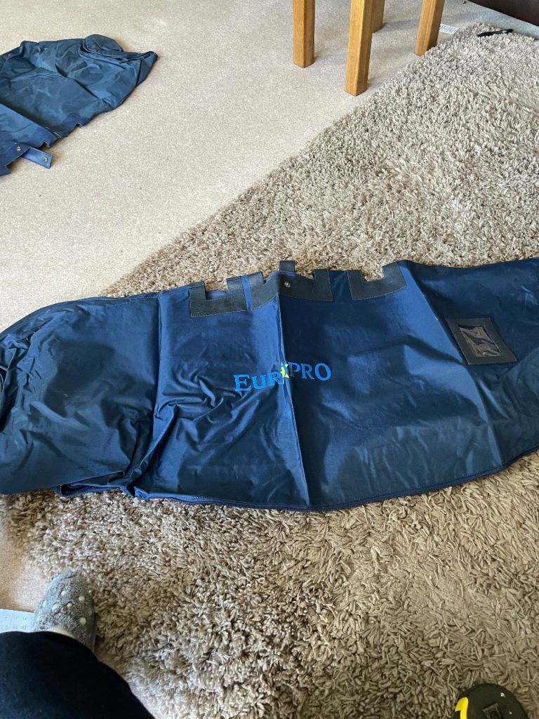 Golf bag travel cover. 