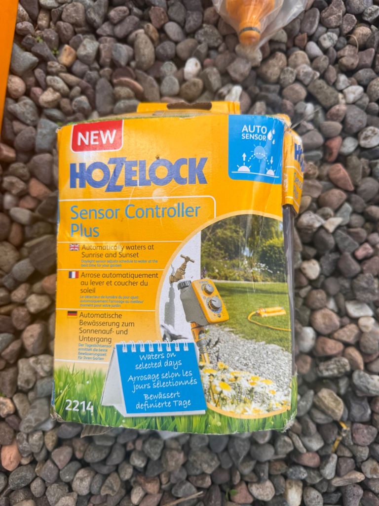 hozelock sprinkler controller and washing brush car van house garden garage tool new 