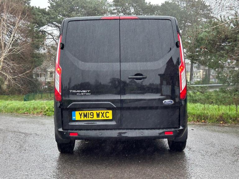 2019 Ford Transit Custom 2.0 280 EcoBlue Limited L1 H1 Euro 6 5dr PANEL VAN Diesel Manual