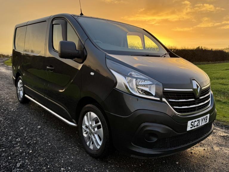 RENAULT TRAFIC 2.0 SL28 ENERGY dCi 120 Business+ MY19 Grey Manual Diesel 2021