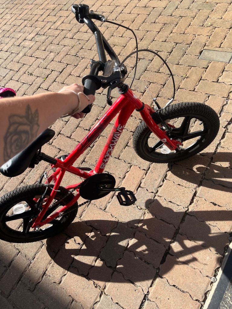 Boys bike 16inch wheels 