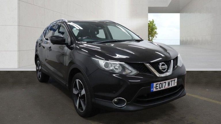 2017 Nissan Qashqai 1.5 dCi N-Connecta 2WD Euro 6 (s/s) 5dr HATCHBACK Diesel Manual
