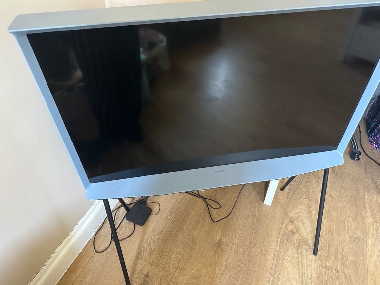 Samsung 42” Serif Smart TV blue