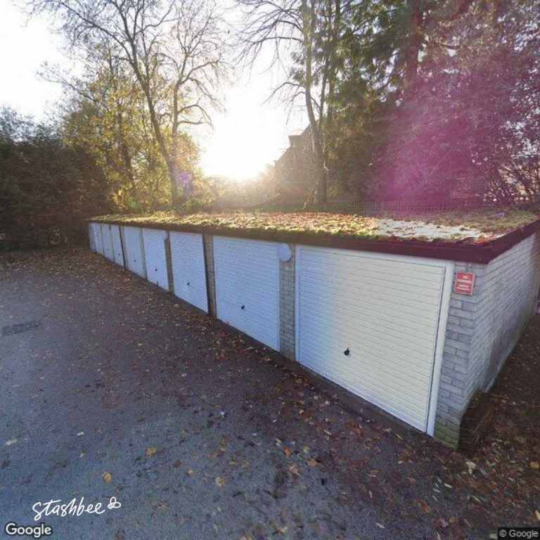 Garage to rent in Manchester (M20) | Stashbee