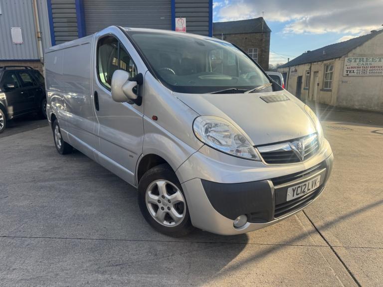 Vauxhall Vivaro 2.0 CDTI 115PS Sportive Van LWB WOW JUST 50,000 MILES 1 OWNER!