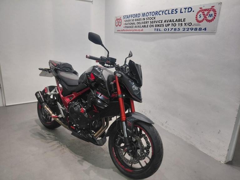 Honda CB750 Hornet   STAFFORD MOTORCYCLES LIMITED