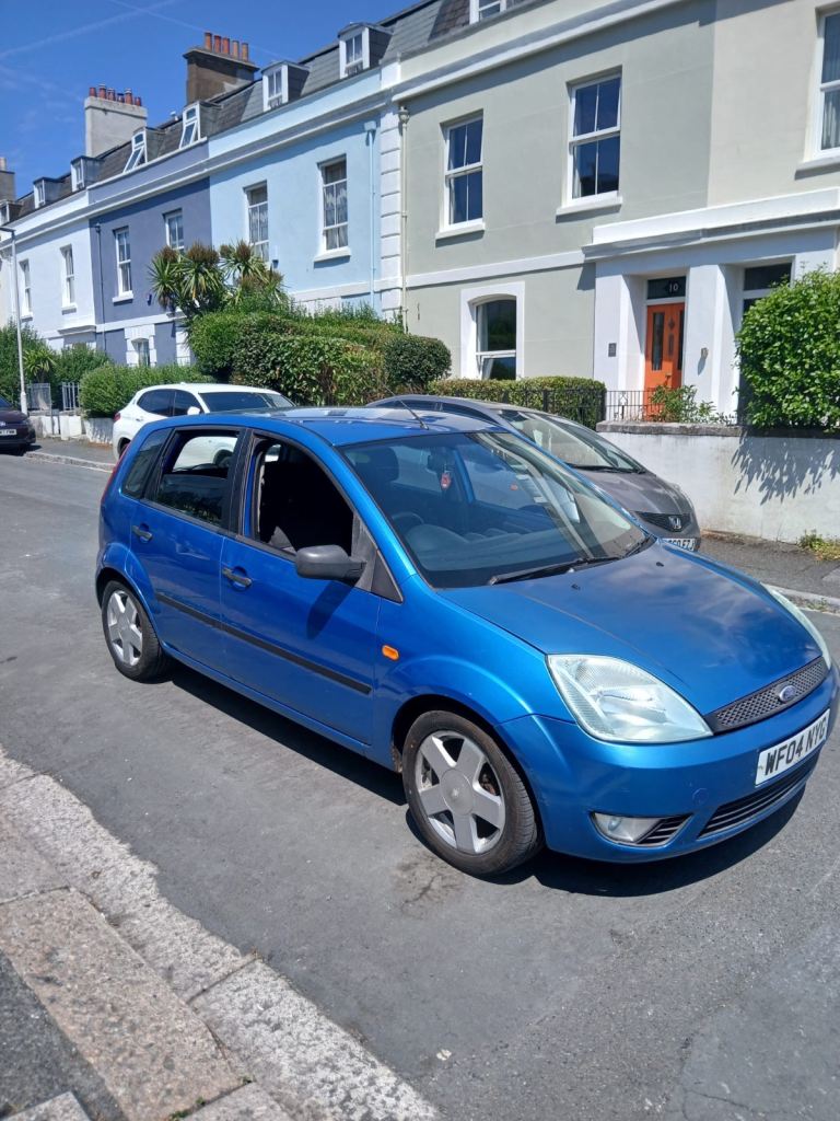Ford, FIESTA, Hatchback, 2004, Manual, 1388 (cc), 5 doors
