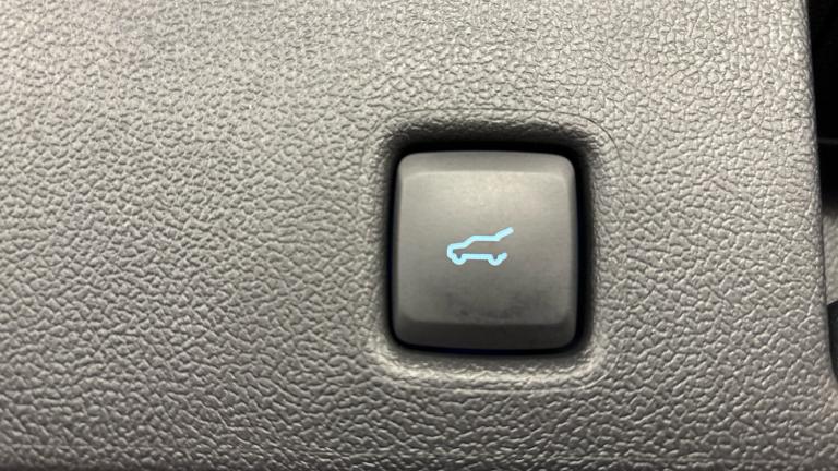 2025 Ford Kuga 2.5 FHEV Active 5dr CVT Hybrid Estate Estate Hybrid Automatic