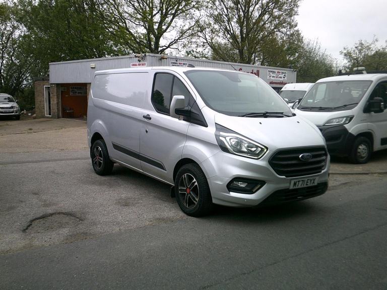 Ford Custom TREND,2021,71 REG,SILVER,ALLOYS,ONLY 84k,1 OWNER,VERY CLEAN VAN