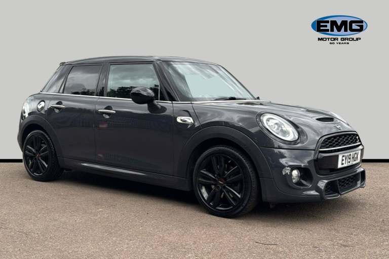 MINI 5 Door Hatch 2.0 Cooper S Sport Hatchback 5dr Petrol Manual Euro 6 s/s