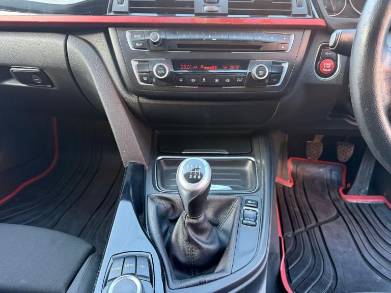 2013 BMW 3 Series 320i Sport 4dr SALOON Petrol Manual