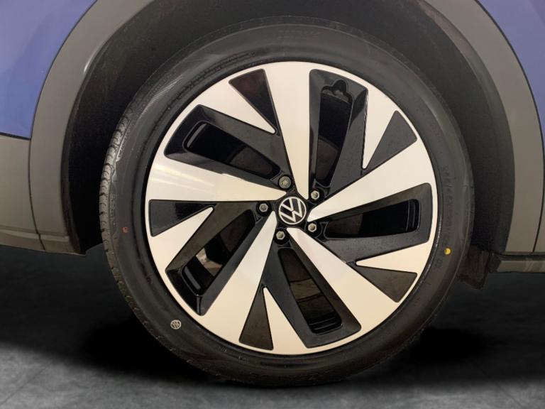 2022 Volkswagen ID.4 Pro Performance 77kWh Family SUV 5dr Electric Auto (204 ps) - HEATED STEERI ...