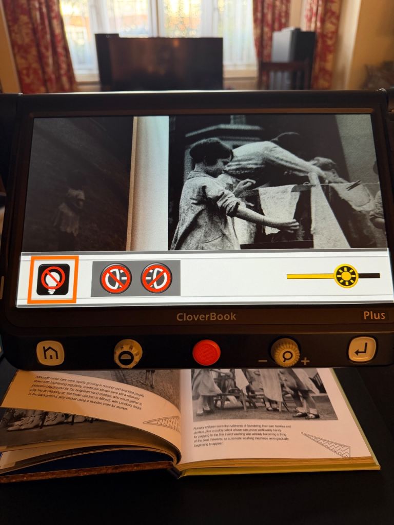 CloverBook Plus Portable Video Magnifier – Good Condition
