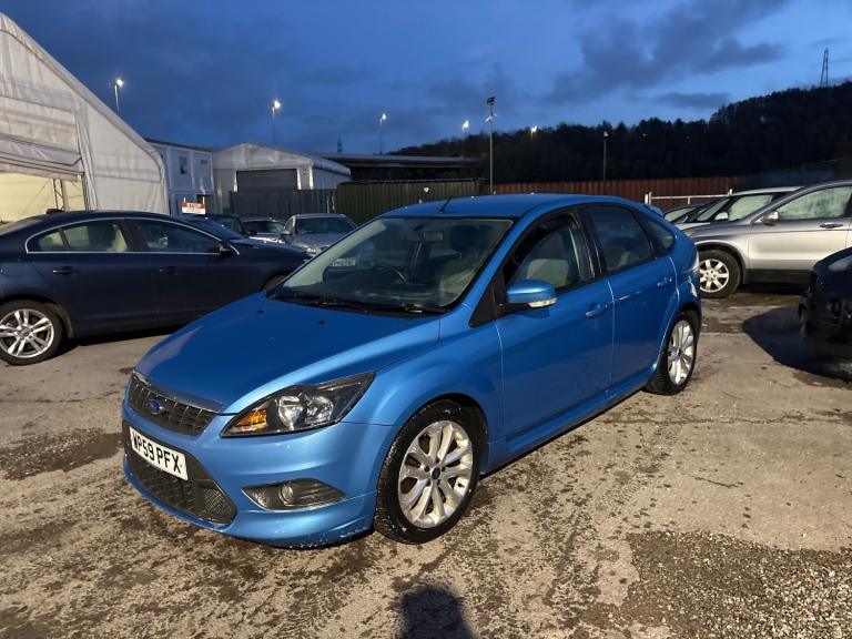 2010 Ford Focus 1.6 Zetec S 5dr - Long Mot -  HATCHBACK Petrol Manual