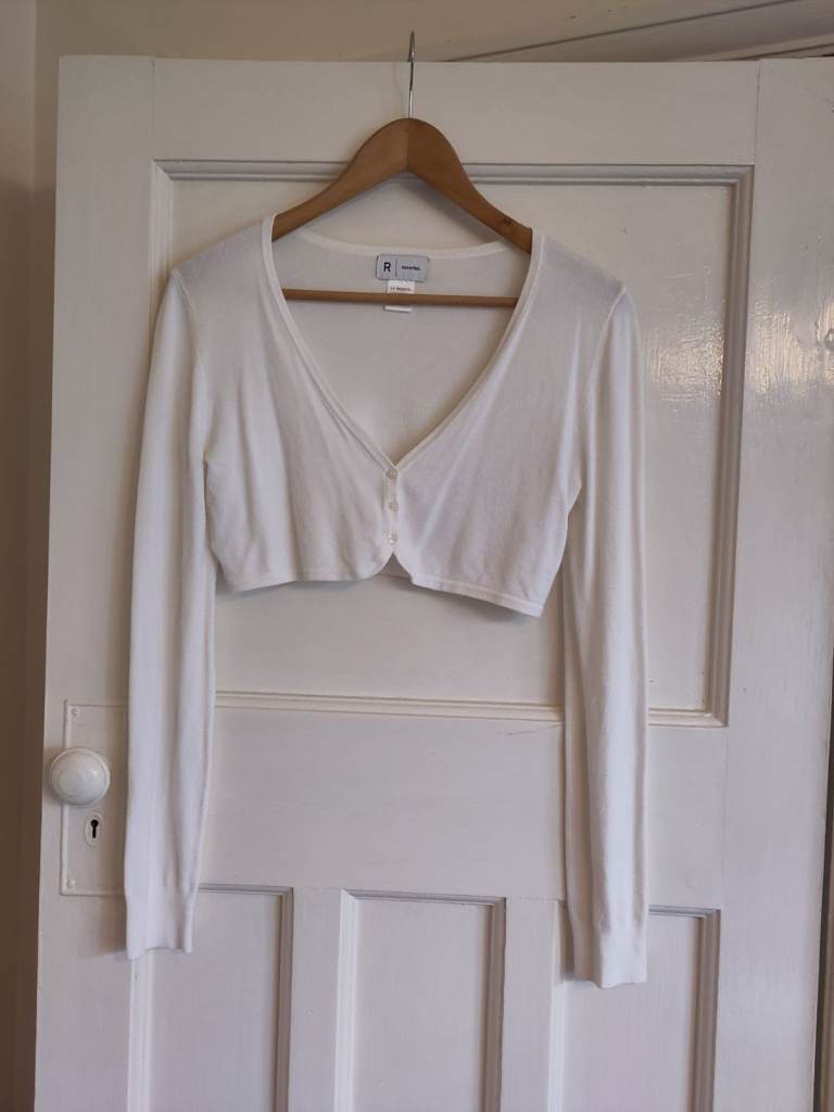 Cropped Cardigan Size 6