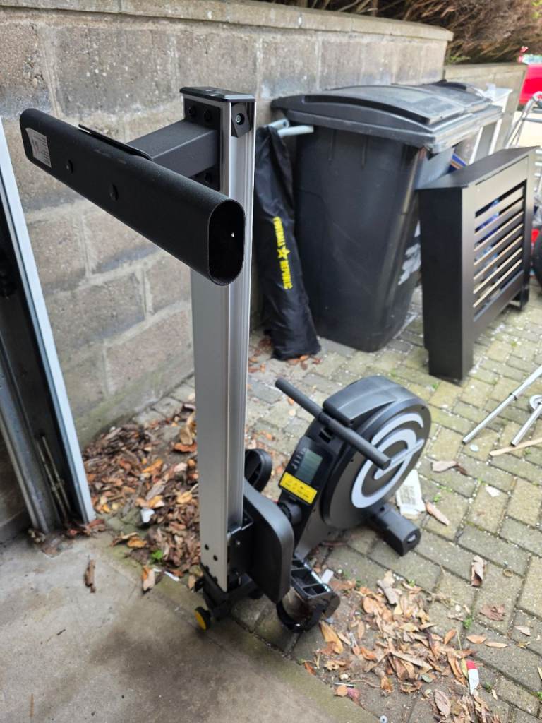 Folding Rowing Machine – Good Condition
