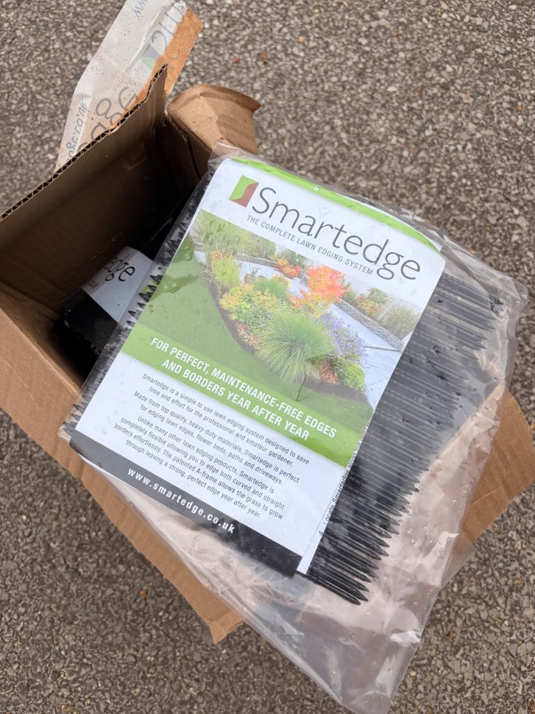 Smartedge Garden Lawn Edging System – New, Unused