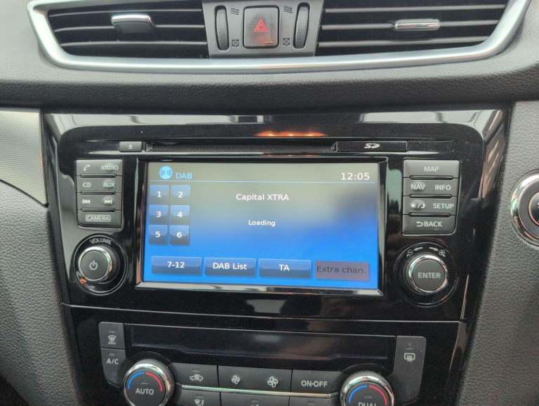 2018 Nissan Qashqai 1.2 DIG-T N-Connecta SUV 5dr Petrol Manual Euro 6 (s/s) (115 ps) - SUNROOF, H...