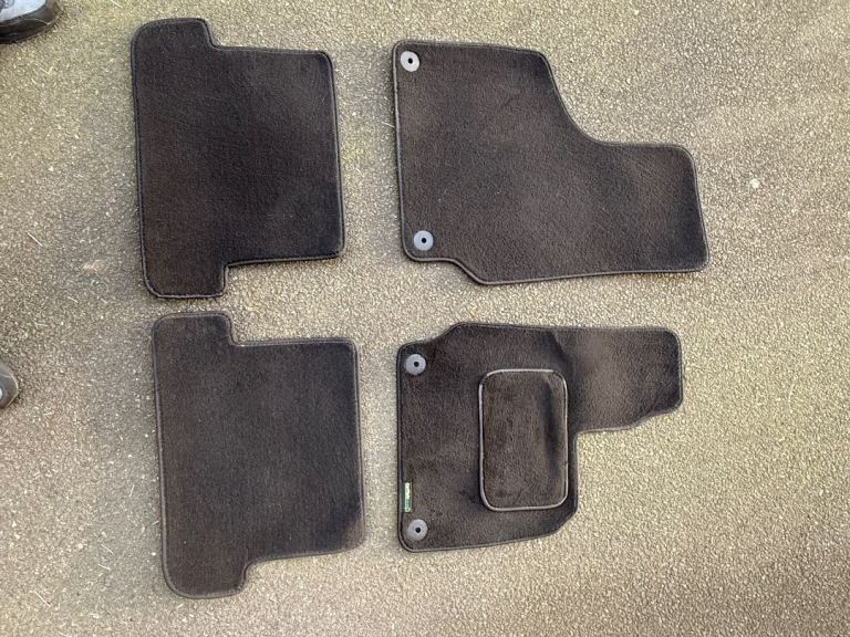 Car mats for Audi TT