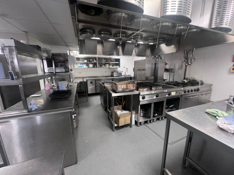 Production Kitchen in Soho for Rent