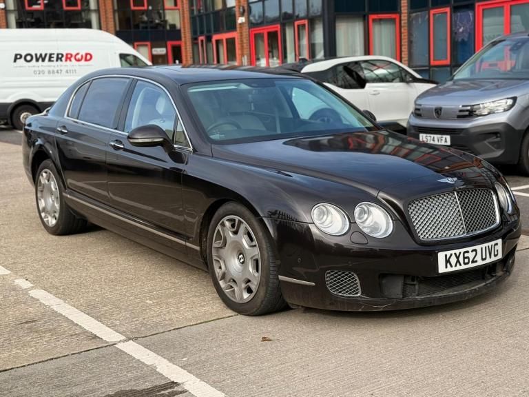 2023 Bentley Flying Spur - 1 OWNER - 34K MILES  PETROL Manual
