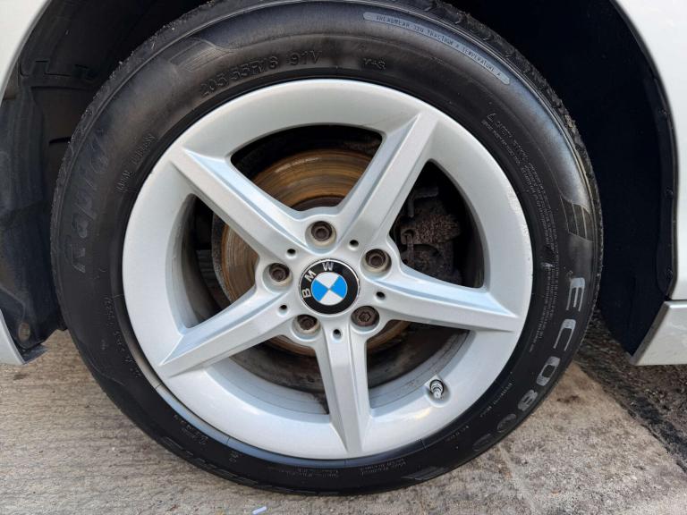 2018 BMW 1 Series 118d SE 5dr [Nav/Servotronic] HATCHBACK DIESEL Manual