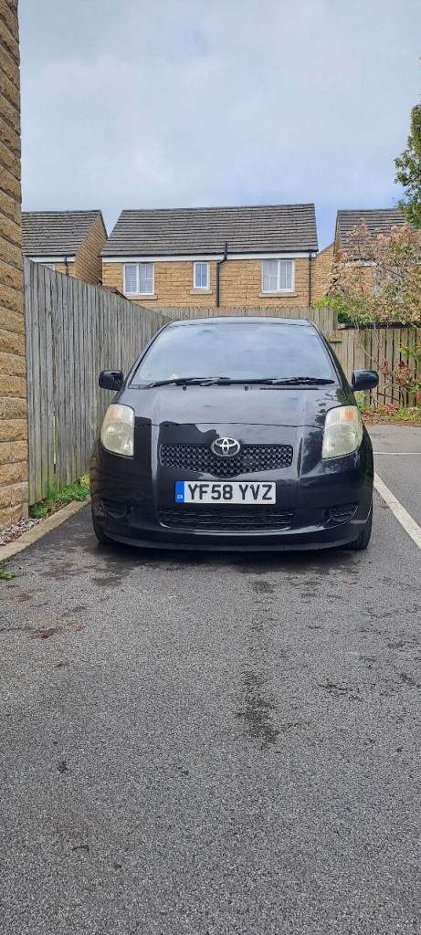 Toyota, YARIS, Hatchback, 2009, Semi-Auto, 1364 (cc), 5 doors