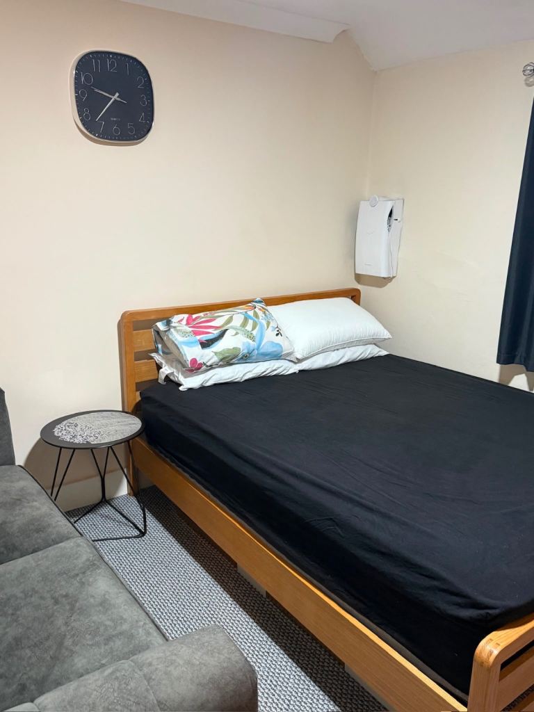 Double Bedroom To Rent