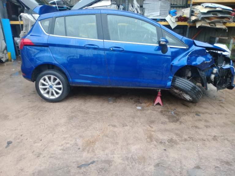 Breaking FORD B MAX 1.0 PETROL 2017 STOCK NUMBER VY44