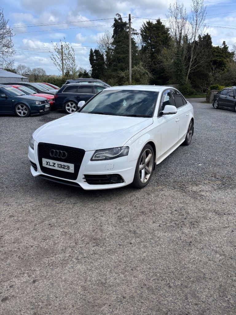 Audi, A4, Saloon, 2009, Manual, 2967 (cc), 4 doors