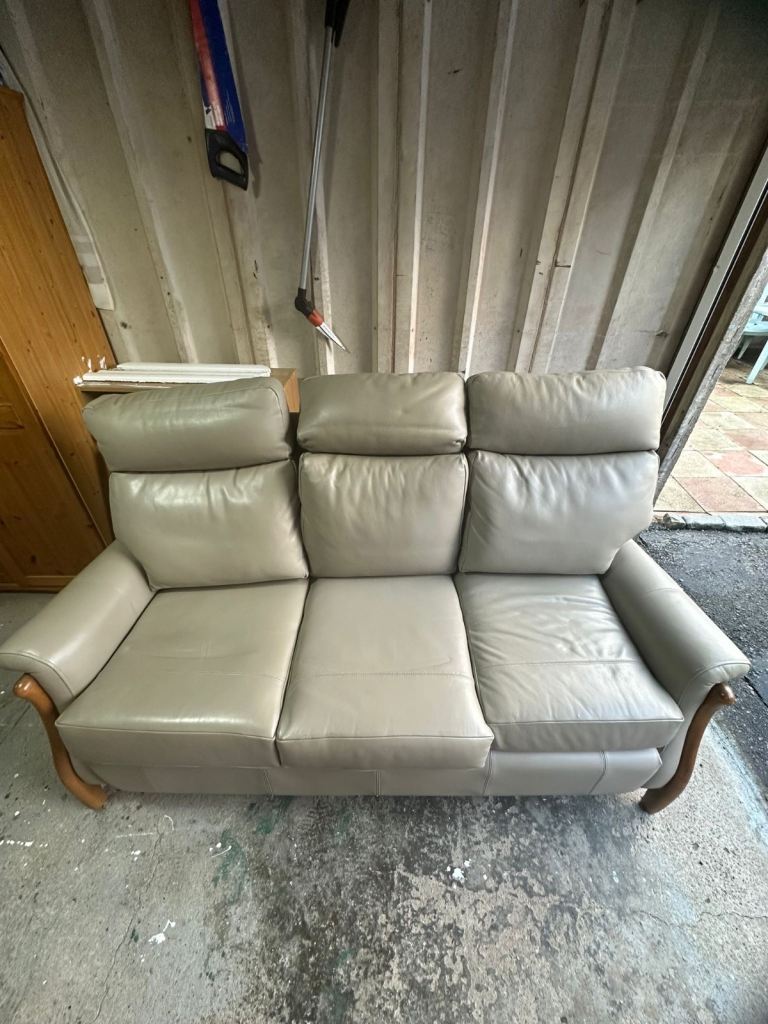 3 Seater leather Sofa