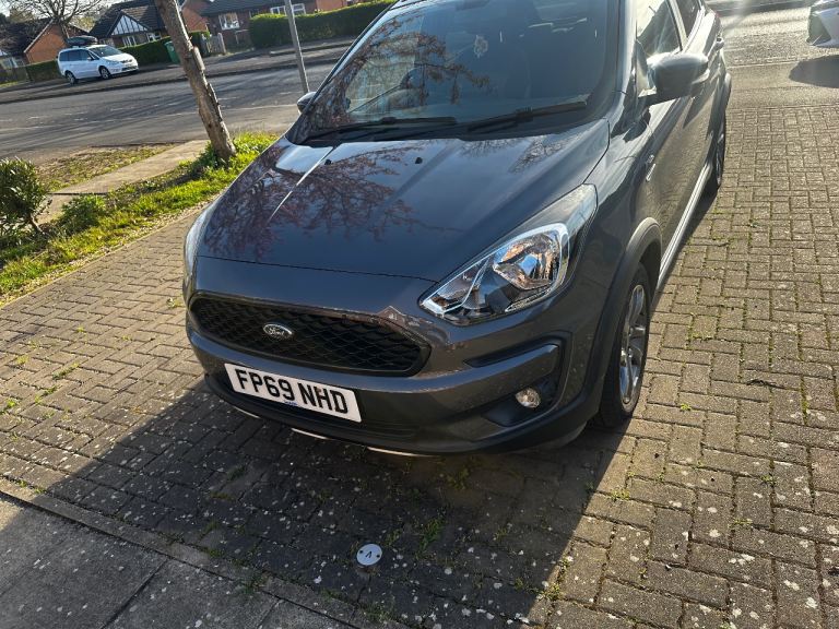 FORD KA