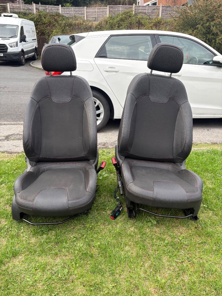 Vauxhall Adam s seats