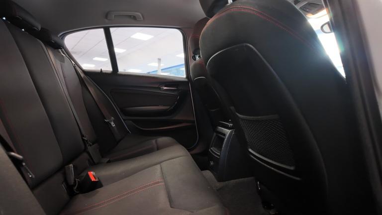 2017 BMW 1 Series 118d Sport 5dr [Nav] HATCHBACK Diesel Manual