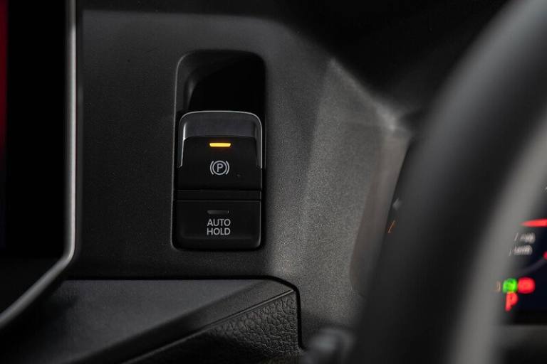  MAN TGE 3.180 Panel Van Lion Xc 4x4 Panel Van Diesel Automatic