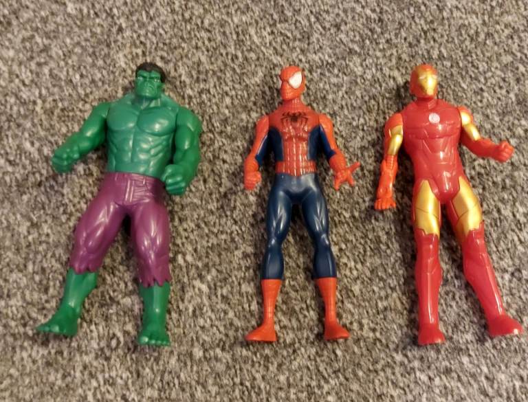 Action figures 