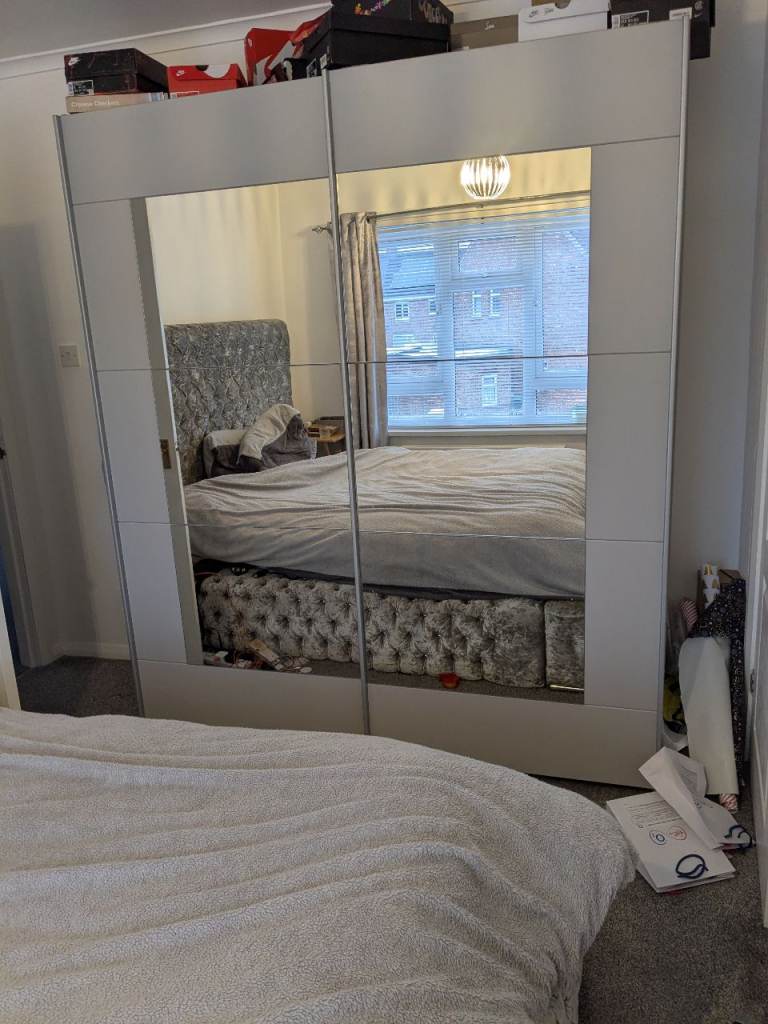 Sliding door with glass wardrobe