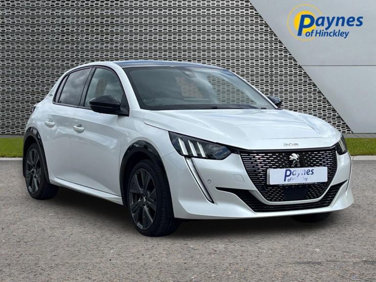 2020 Peugeot 208 GT-Line Puretech 5 Door 1.2L 6 Speed in White LOW MILES