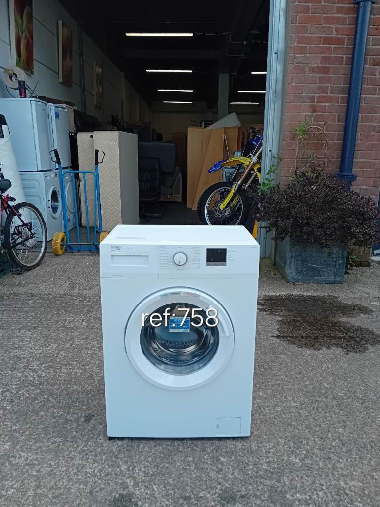 White Beko 6kg washing machine, Ref:757
