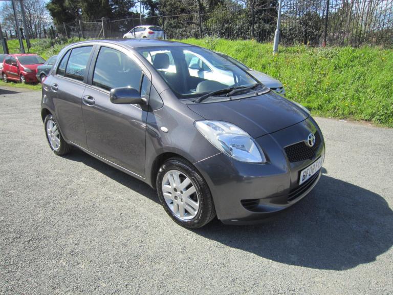 2008 Toyota Yaris 1.3 VVT-i TR 5dr New MOT included HATCHBACK Petrol Manual