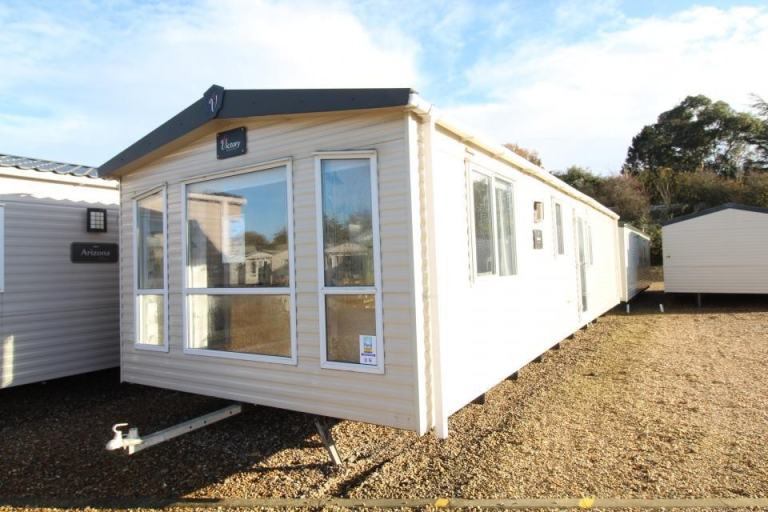 Static Caravan Mobile Home Victory Echo 36x12ft 2 Beds SC9139