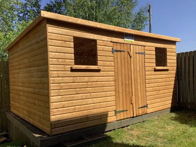Heavy Duty 14x10 Pent Workshop 20mm Log effect 