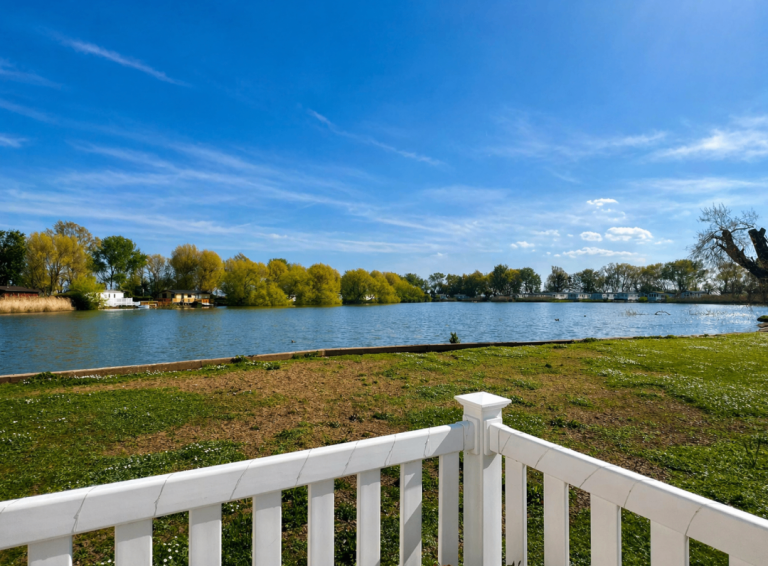 Cheap 3 bedroom LAKESIDE static caravan with decking for sale at Butlins Minehead in Somerset