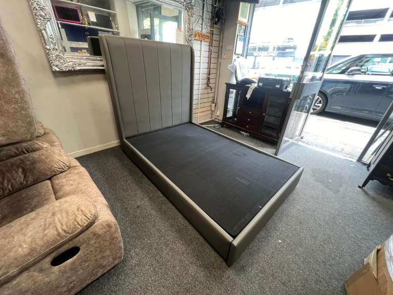 Honey single bed £150