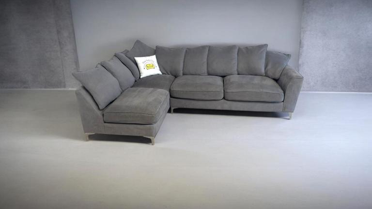 L shaped sofa 