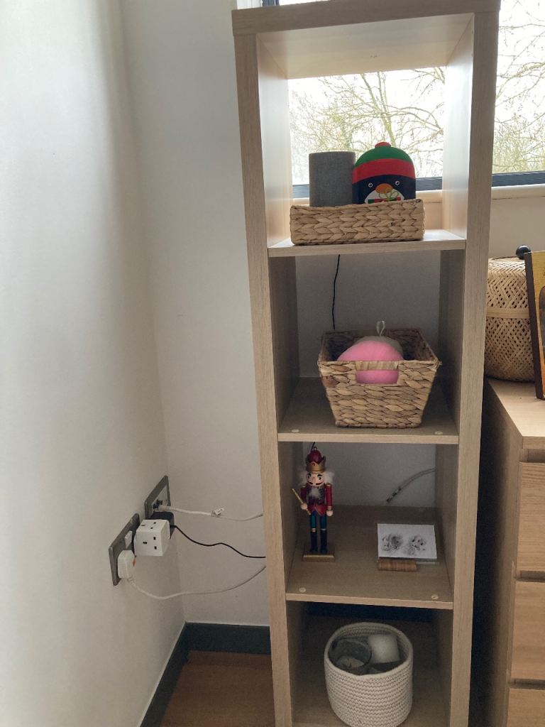 Cute IKEA shelf unite / bookcase 