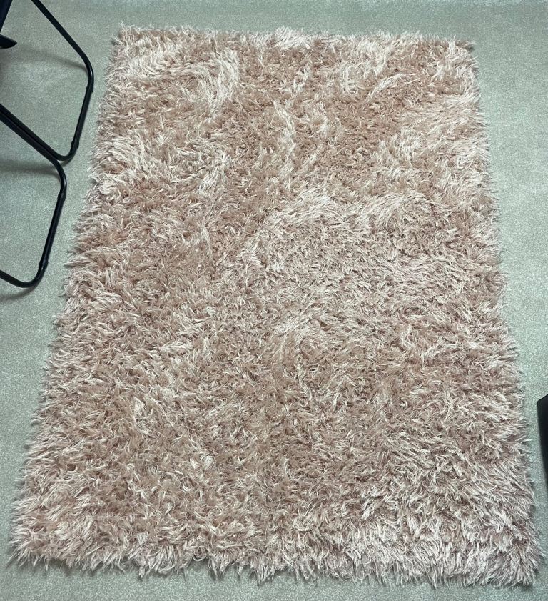 Blush Pink Sparkle Rug size 120cm x 170cm